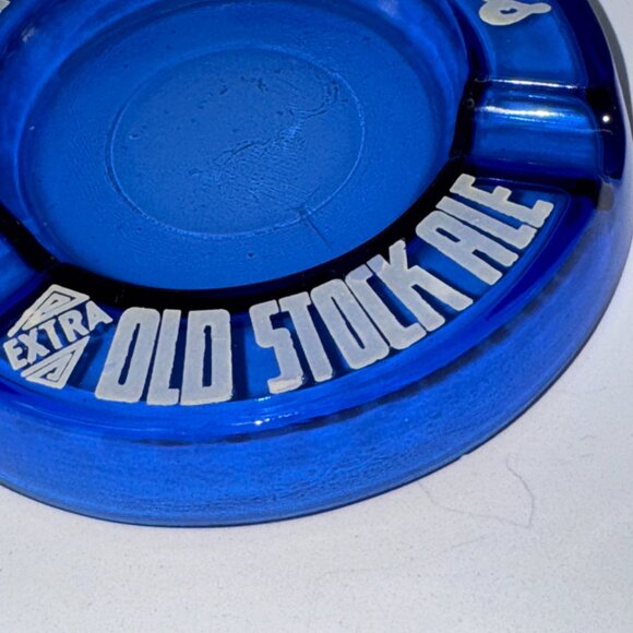 Vintage Ashtray O'Keefe's Beer Canada Cobalt Blue Glass Round Collectible - Picture 4 of 6